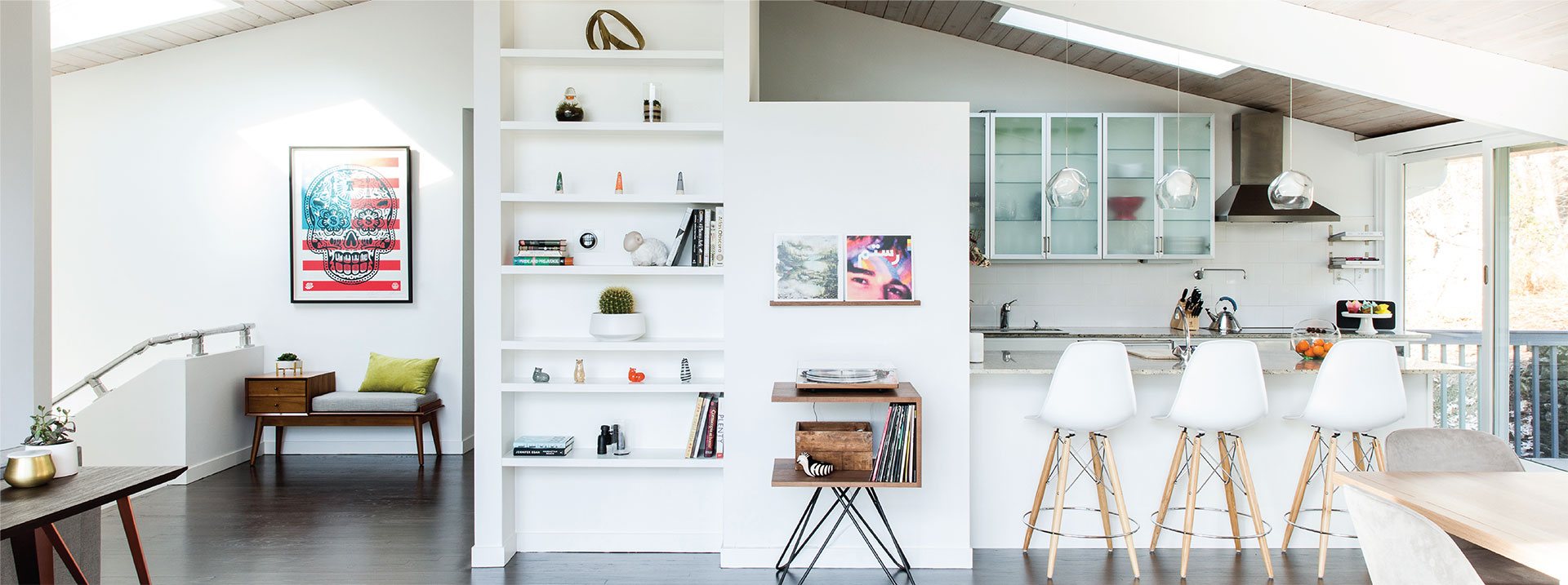 Bookshelves Decoration